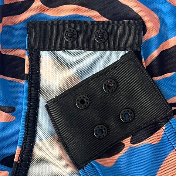 Terea by Andrea Pitter Blue Sleeveless Mesh Bodysuit Size Medium New with Tag - Picture 3 of 7